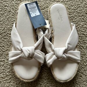 Women’s shoes size 6.5